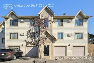 Building Photo - 13320 Parkwood Dr