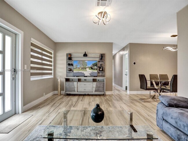 Foto del edificio - 491 SE 23rd Ave