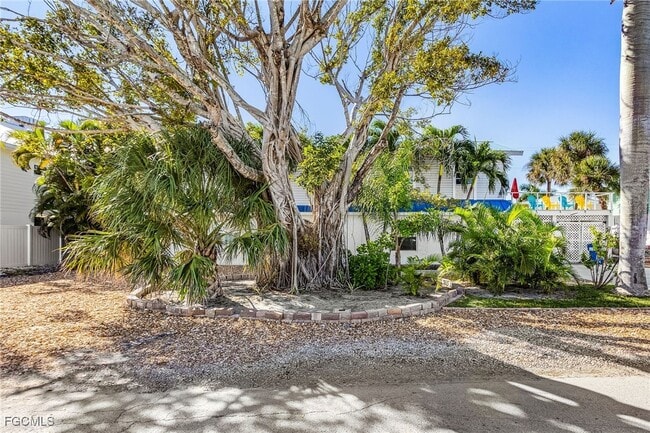 Building Photo - 135 Delmar Ave