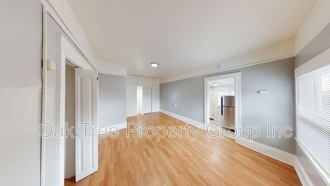 Building Photo - 1832 Fruitvale Ave