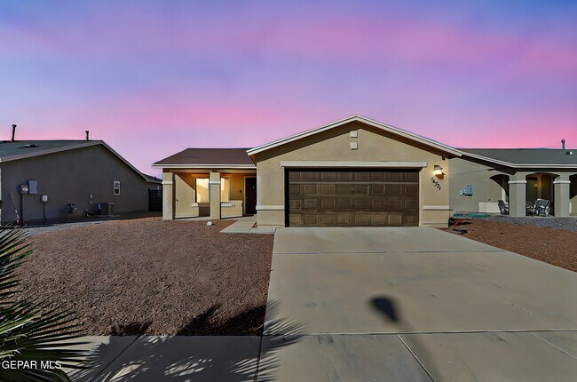 Foto del edificio - 14321 Paraiso Dr