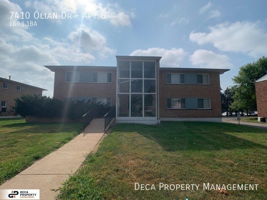 7410 Olian Dr Unit Apt G, Hazelwood, MO 63042 Room for Rent in