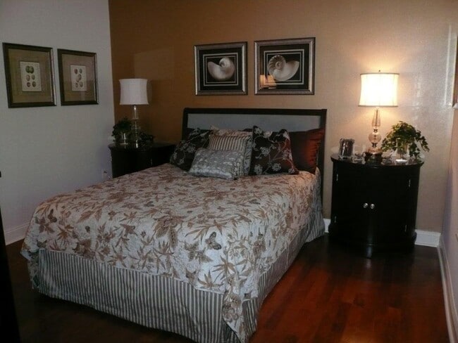 Interior Photo - Millpond at Franklin Lakes