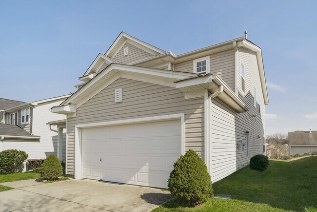 Foto del edificio - 13636 Coram Pl