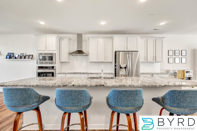 Foto del edificio - 5908 Whitehurst Ln