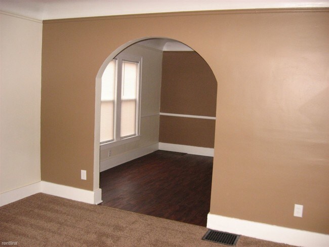 Foto del edificio - 1126 Rathbone St SW