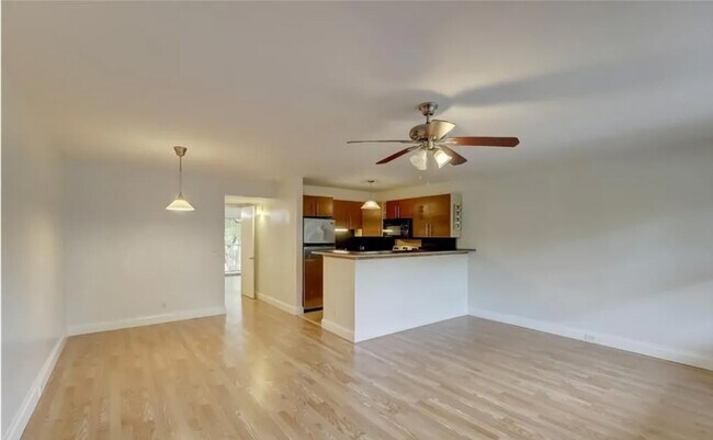 Foto del edificio - 13350 SW 1st St
