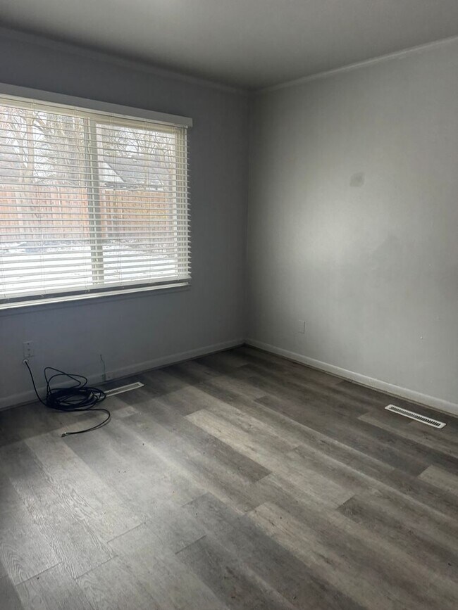 Foto del edificio - 2 bedrooms oak park gem