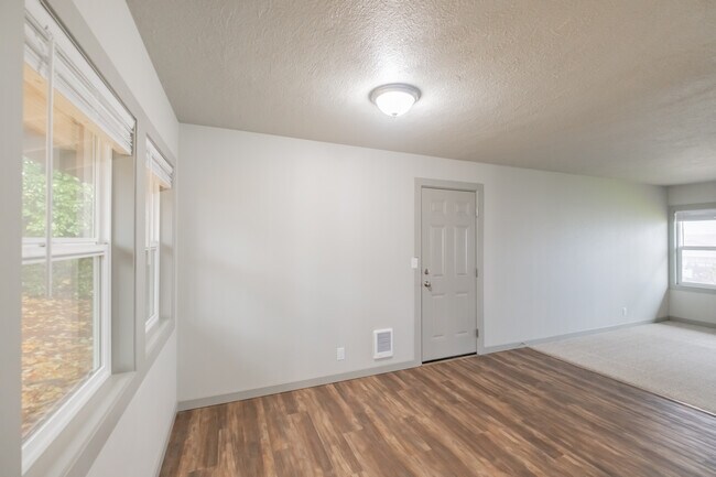 Foto del edificio - 3497 Felton St S