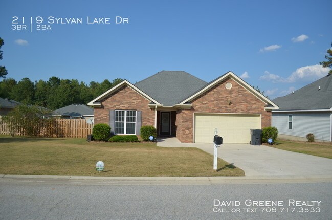 Building Photo - Patio Home In Immaculate Condition!
