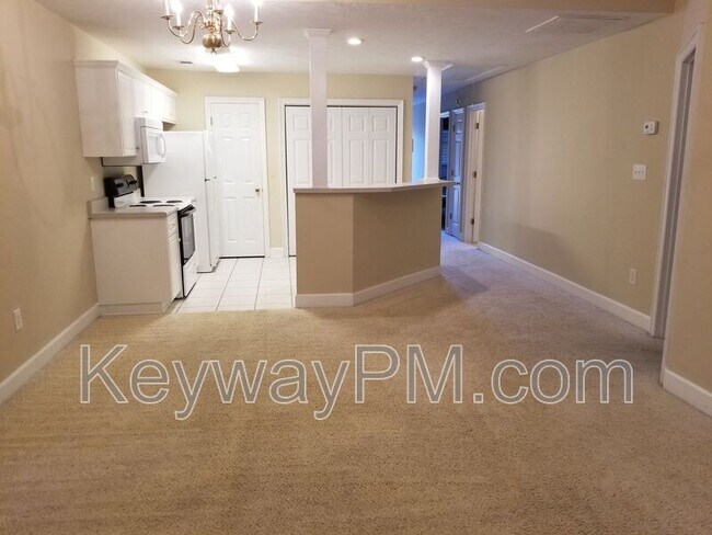 Foto del edificio - 316 Caldwell Cir