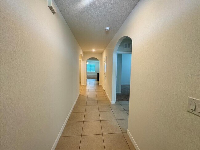 Foto del edificio - 2164 Rose Blvd