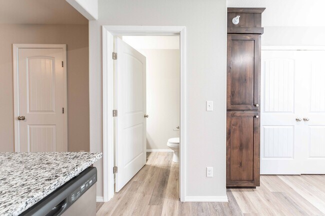 Foto del edificio - Oakwood Heights Townhomes