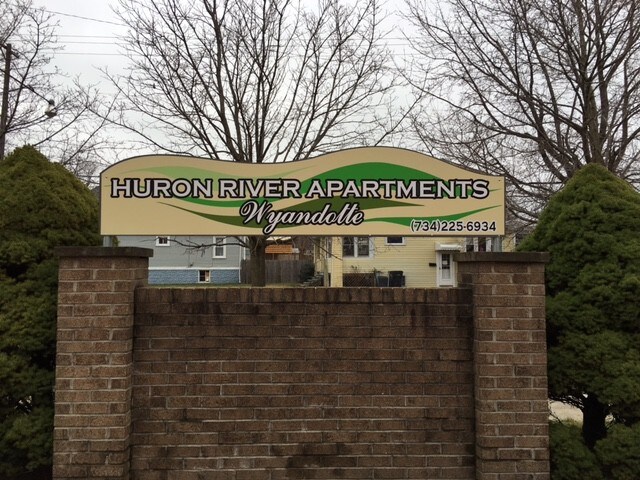 Building Photo - 2700 6th St