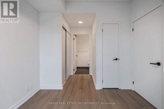 Photo du bâtiment - 740-740 Dupont St