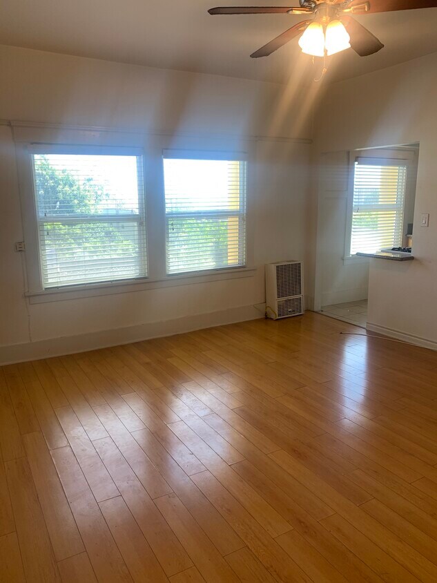 463 Hartford Ave, Los Angeles, CA 90017 Apartments in Los Angeles, CA