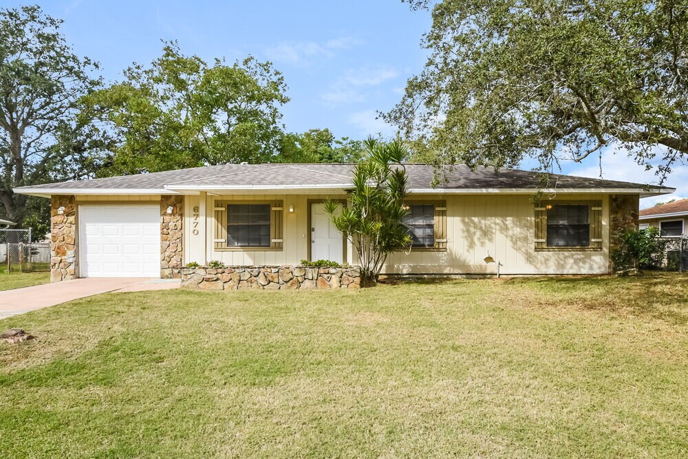 Foto principal - 6770 Belfast Ave