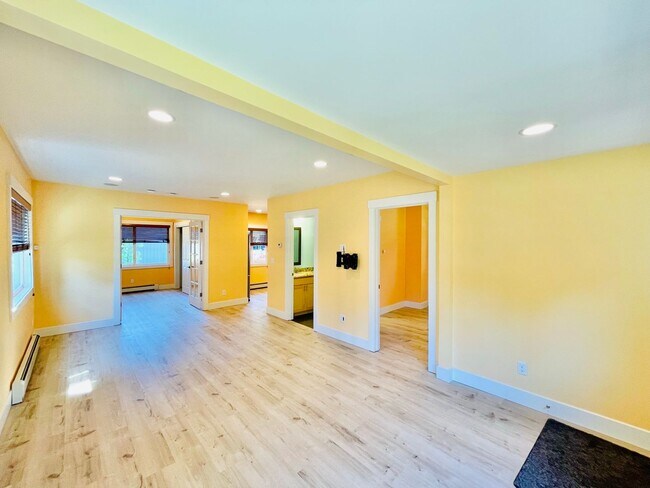 Foto del edificio - Charming Seaview Craftsman House!