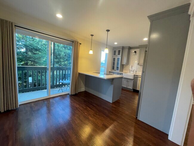 Foto del edificio - 480 E Okeefe St