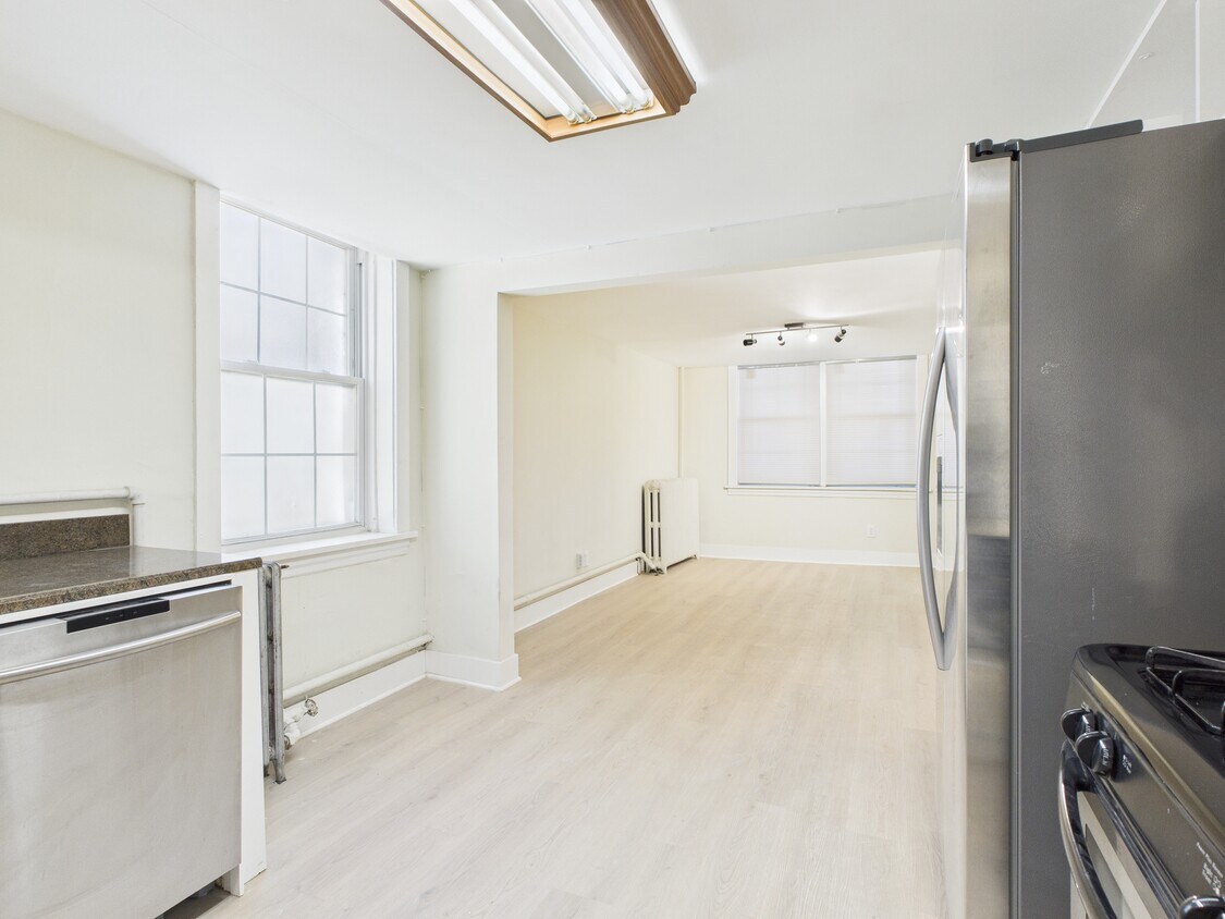 Foto principal - 1541 W Barry Ave