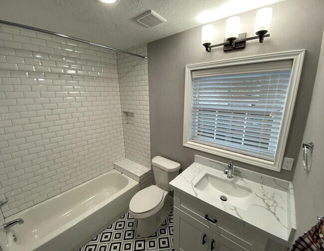 Foto del edificio - 2802 Palm St