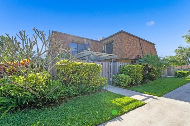 Foto principal - 3134 SW 20th Terrace