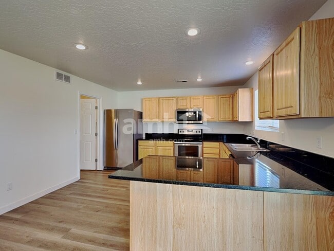 Foto del edificio - 2543 N Greenville Ave