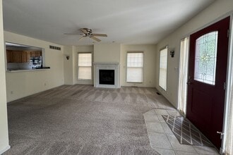 Building Photo - 2723 Hampton St
