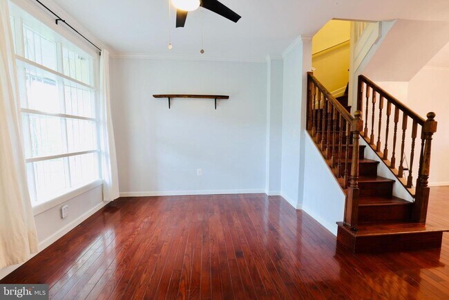 Foto del edificio - 2408 2nd St NE