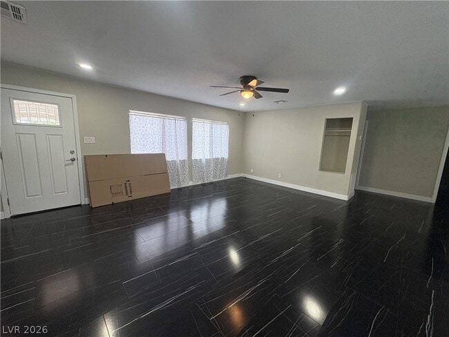 Foto del edificio - 223 Mojave Ln