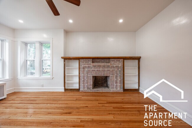 Foto del edificio - 5713 N Talman Ave