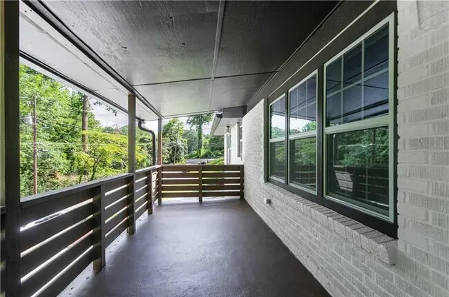 Building Photo - 167 Rockmart Dr SW