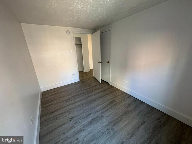 Foto del edificio - 1600 Pine St