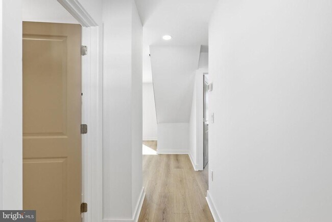 Foto del edificio - 29 Rocky Pool Ln