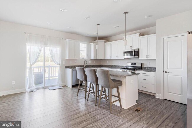 Foto del edificio - 35303 Wright Way