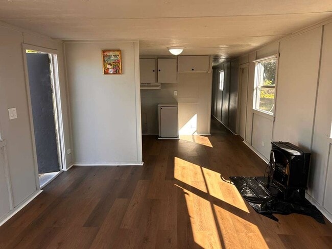 Photo - 710 S 50th St Apartment