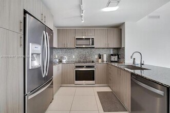 Building Photo - 5350 NW 84th Ave