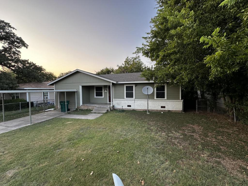 Primary Photo - 2509 Powell Dr