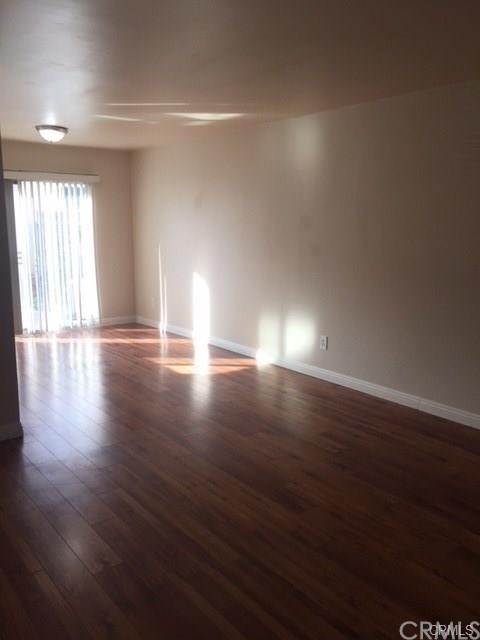 Building Photo - 1307 N Elderberry Ave