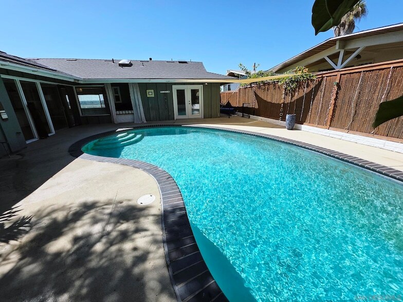 Primary Photo - 7930 Cinnabar Dr