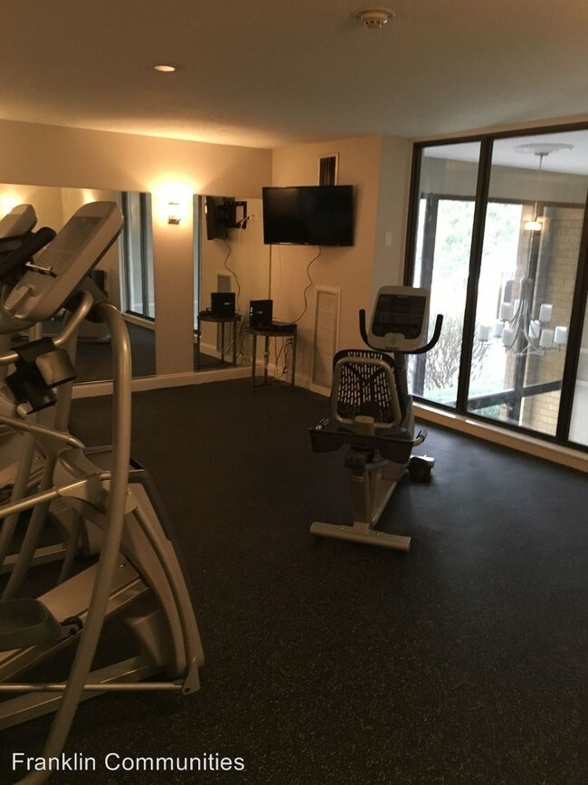 Foto del edificio - 835 Mix Ave