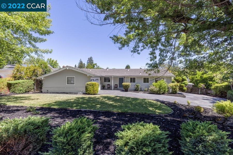 Primary Photo - 622 N Silverado Dr