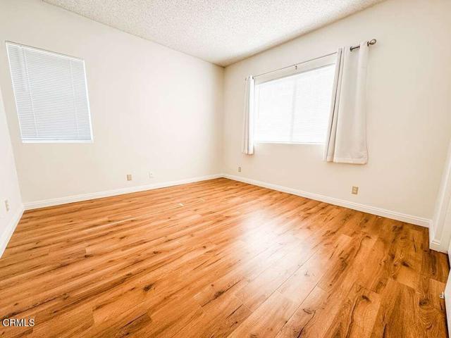 Foto del edificio - 336 N Chapel Ave