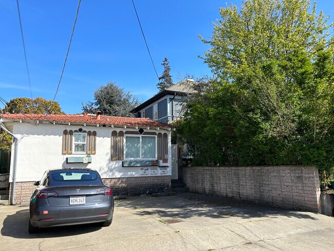 Foto del edificio - 5770 Vicente St