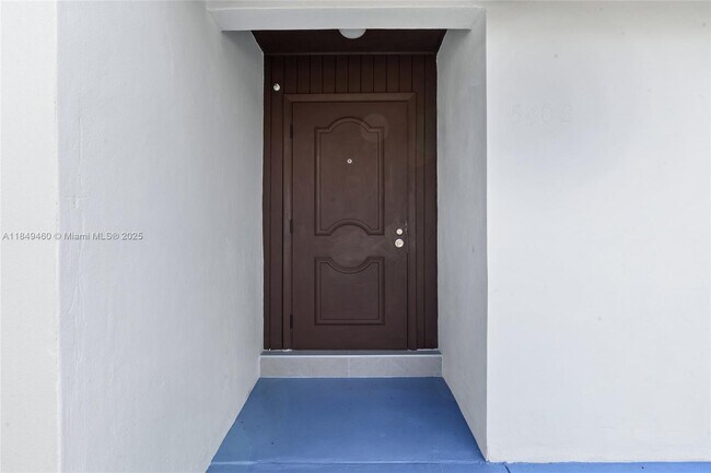 Foto del edificio - 5402 SW 138th Pl