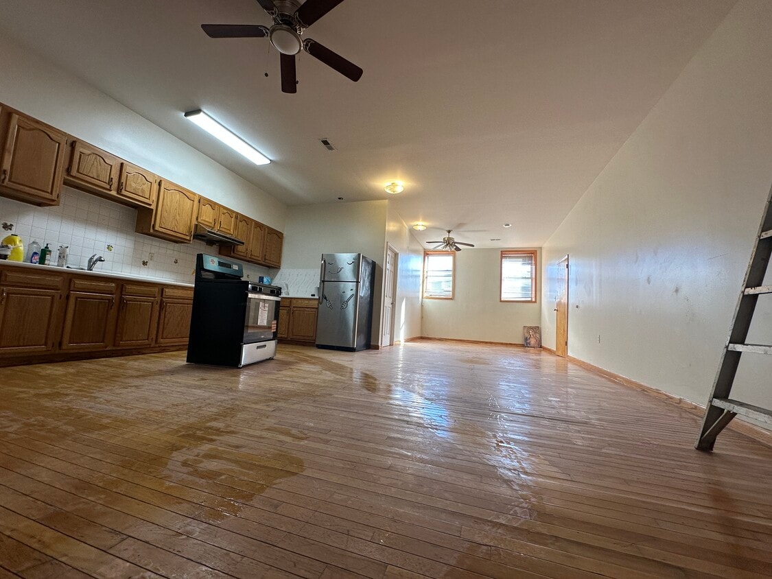 Foto principal - 721 Wharton St