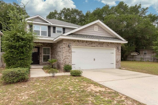 Foto del edificio - 1005 N A St