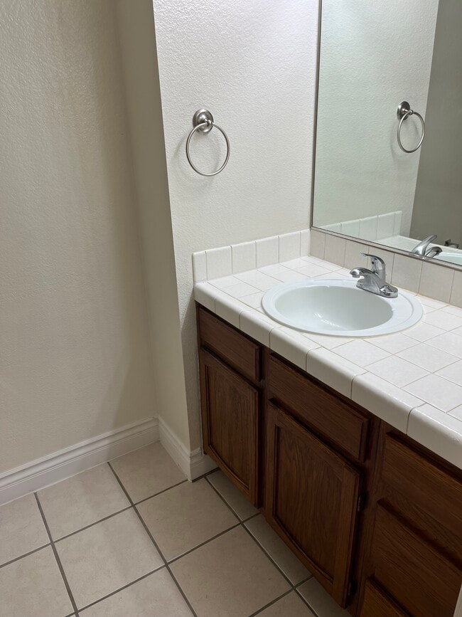 Building Photo - 4120 Gannet Cir