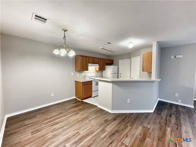 Building Photo - 2774 FM1044