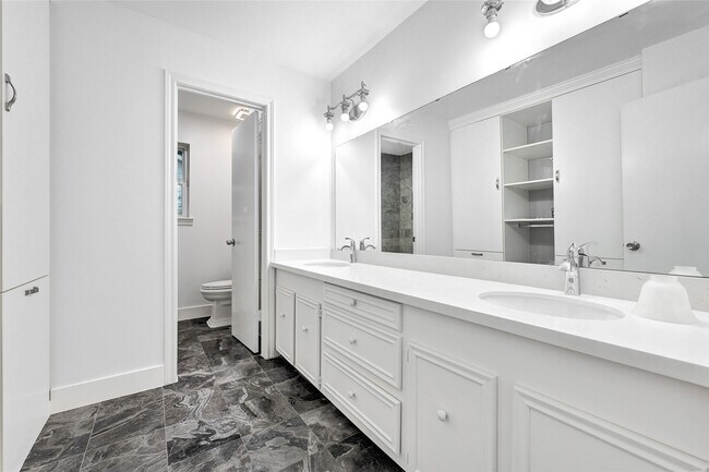 Foto del edificio - 15702 Congo Ln